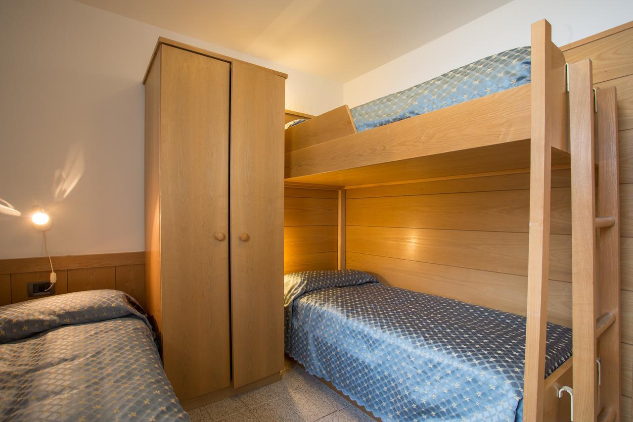 Casa Toblini Al Lago On The Beach Torbole Sul Garda Екстер'єр фото